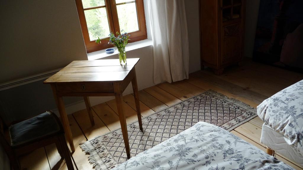 Saint-Pierre-d'Entremont  La Chouette A L'Heure Du Pinson B&B 객실 사진