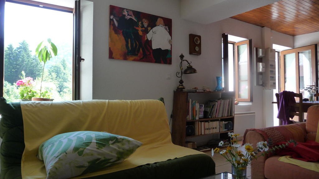 Saint-Pierre-d'Entremont  La Chouette A L'Heure Du Pinson B&B 외부 사진